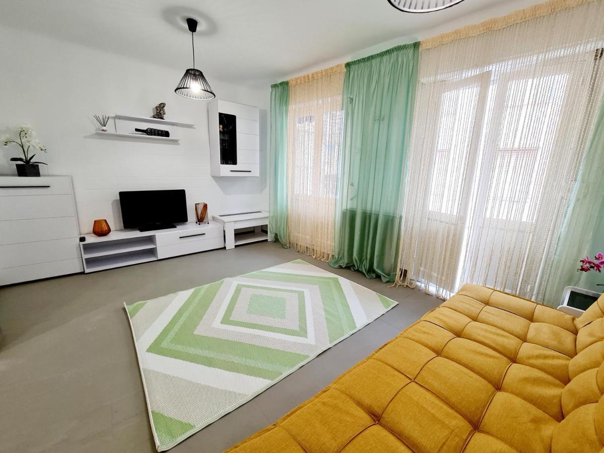 Comodo Apartamento Cerca Del Mar 산타 폴라 외부 사진
