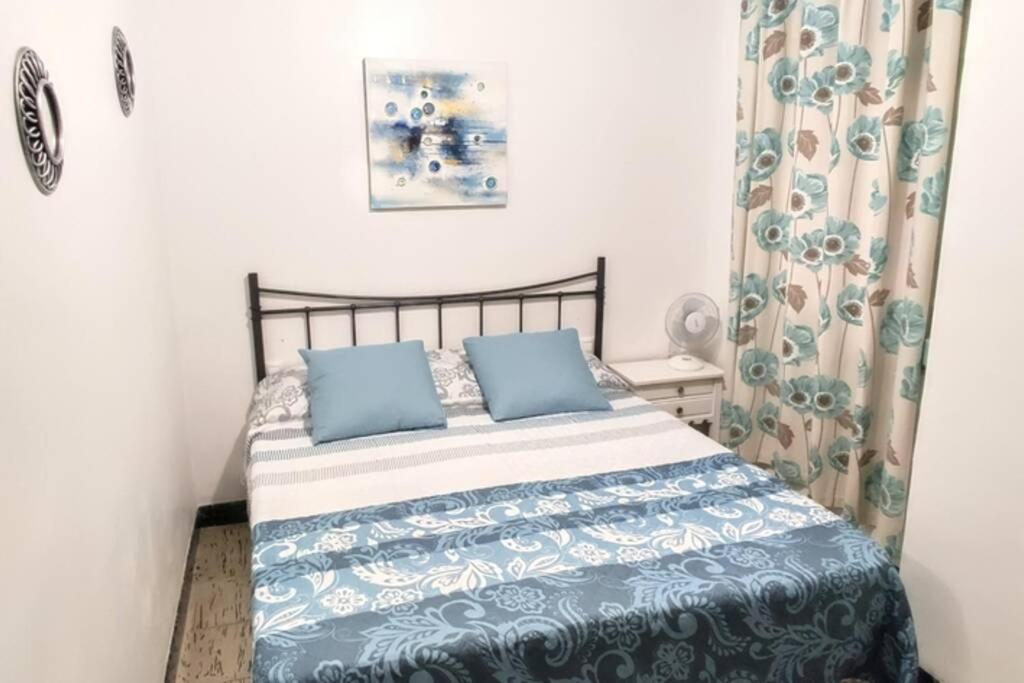 Comodo Apartamento Cerca Del Mar 산타 폴라 외부 사진